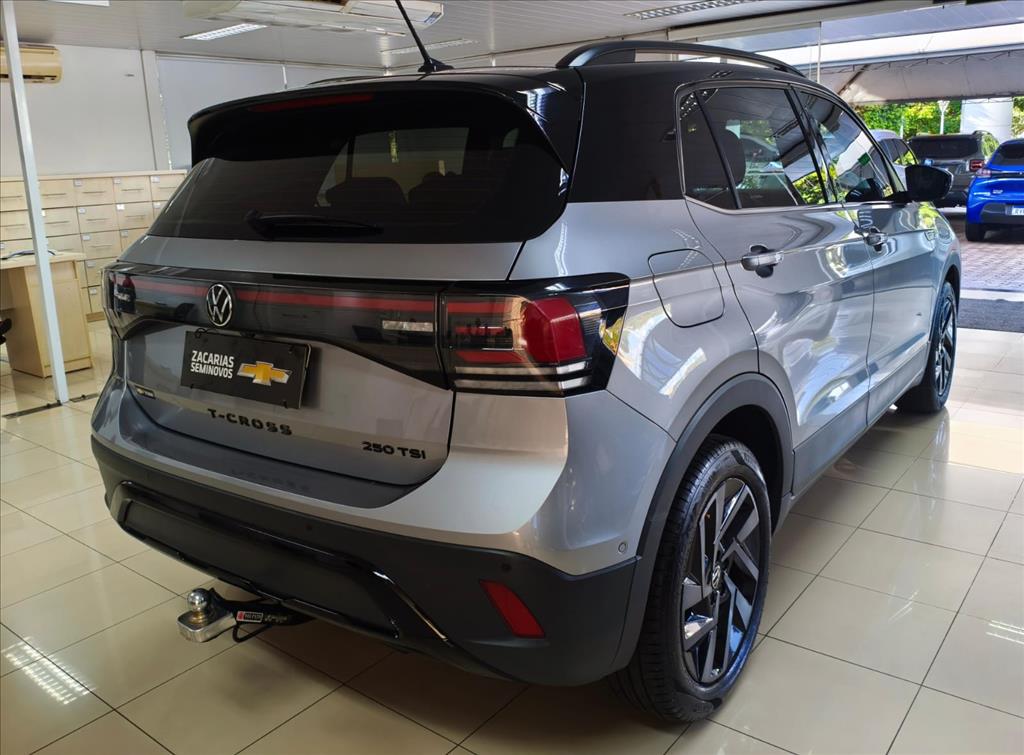 T-CROSS 1.4 250 TSI TOTAL FLEX HIGHLINE AUTOMÁTICO4