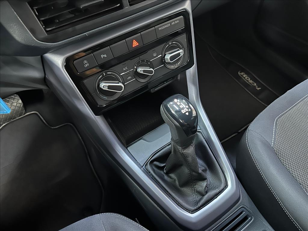 T-CROSS 1.0 200 TSI TOTAL FLEX AUTOMÁTICO9