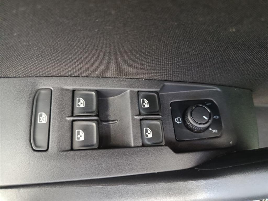 NIVUS 1.0 200 TSI TOTAL FLEX HIGHLINE AUTOMÁTICO10