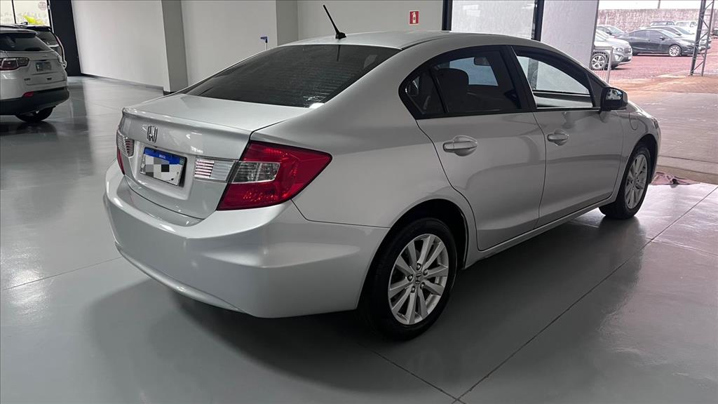 CIVIC 1.8 LXS 16V FLEX 4P AUTOMÁTICO