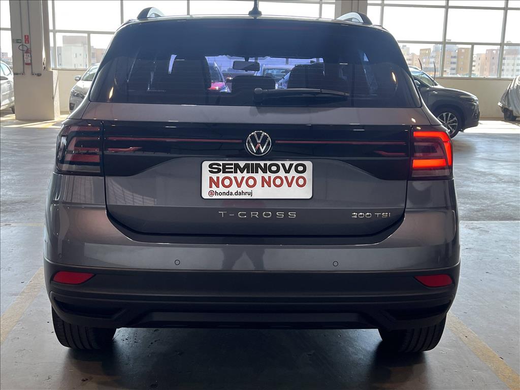 T-CROSS 1.0 200 TSI TOTAL FLEX AUTOMÁTICO4