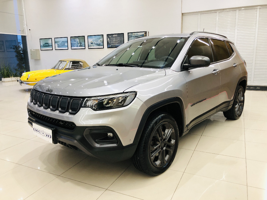 COMPASS 2.0 TD350 TURBO DIESEL LONGITUDE AT9 COMPASS 2.0 TD350 TURBO DIESEL LONGITUDE AT9