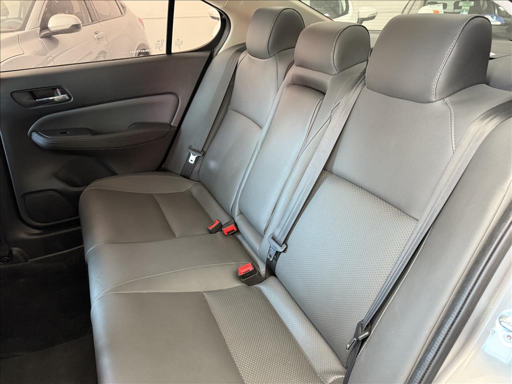 Honda City - 1.5 i-VTEC FLEX EX CVT