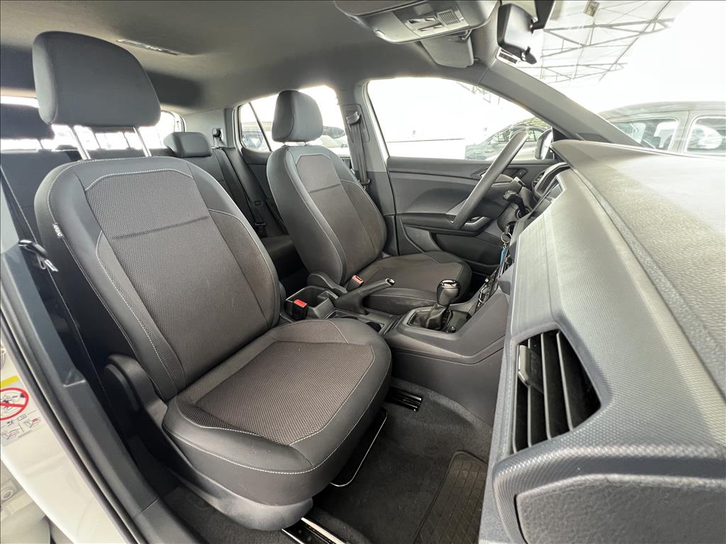 T-CROSS 1.0 200 TSI TOTAL FLEX SENSE AUTOMÁTICO17