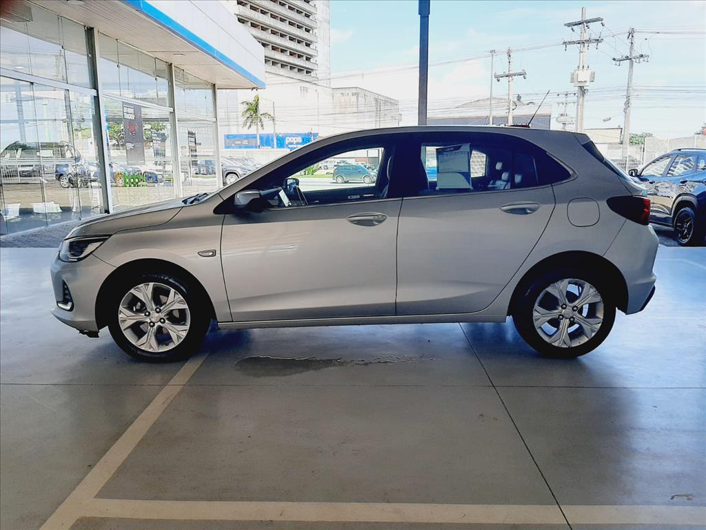 ONIX 1.0 TURBO FLEX AUTOMÁTICO5