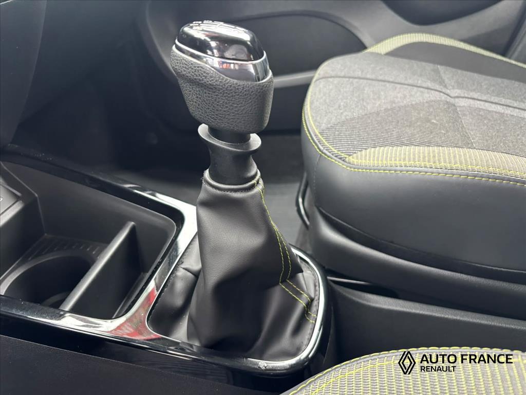 KWID 1.0 12V SCE FLEX OUTSIDER MANUAL13