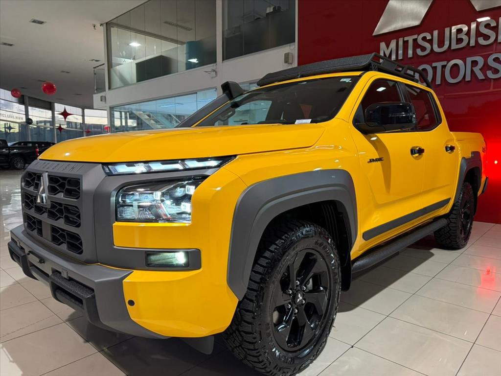 Mitsubishi-TRITON-2.4 BITURBO DIESEL CD SAVANA 4X4 AUTOMÁTICO
