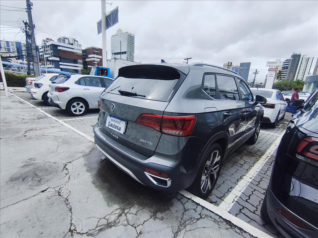 TAOS 1.4 250 TSI TOTAL FLEX HIGHLINE AUTOMÁTICO5