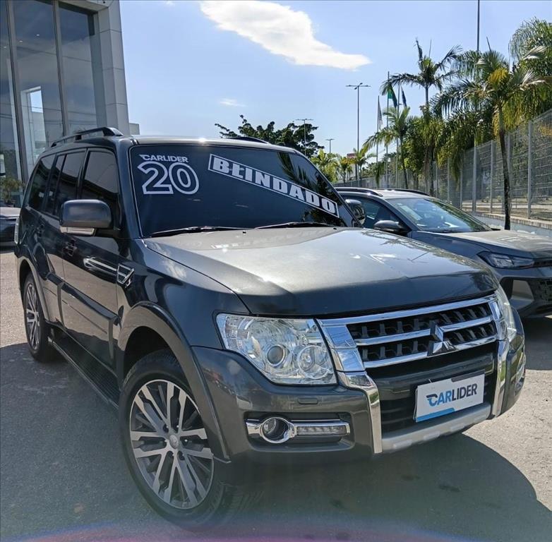 PAJERO 3.2 HPE 4X4 7 LUGARES 16V TURBO INTERCOOLER DIESEL 4P AUTOMÁTICO4