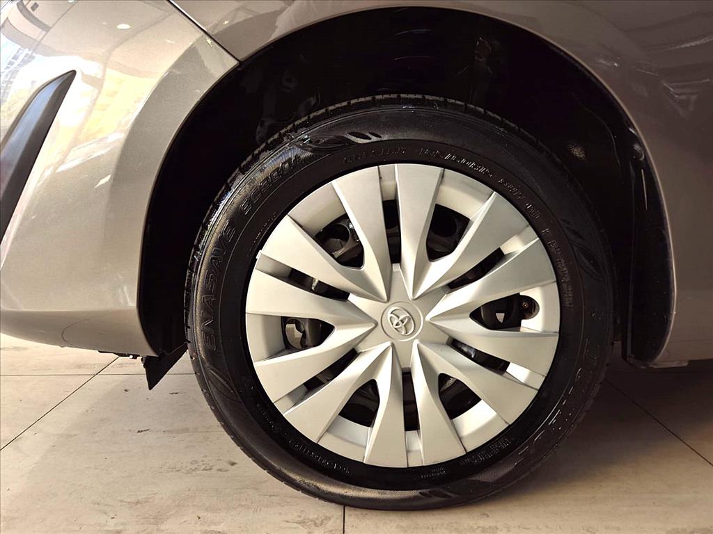 Toyota-YARIS-1.5 16V FLEX SEDAN XL MULTIDRIVE