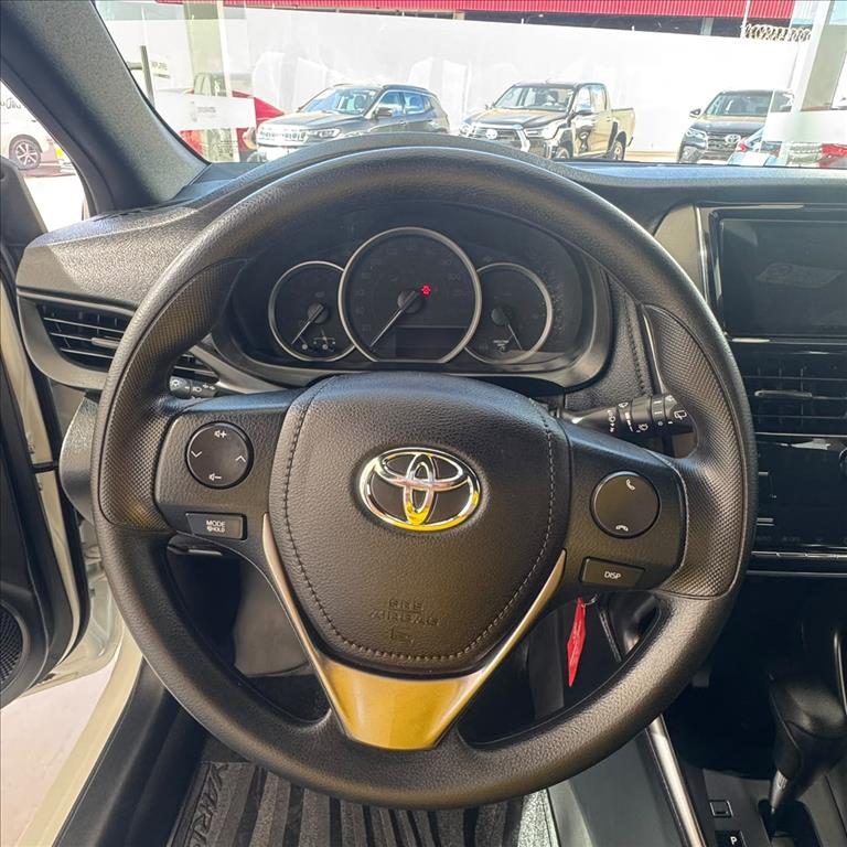YARIS 1.5 16V FLEX XL MULTIDRIVE9