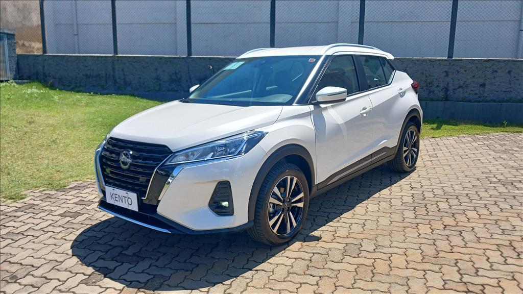 KICKS PLAY 1.6 16V FLEXSTART ADVANCE PLUS XTRONIC