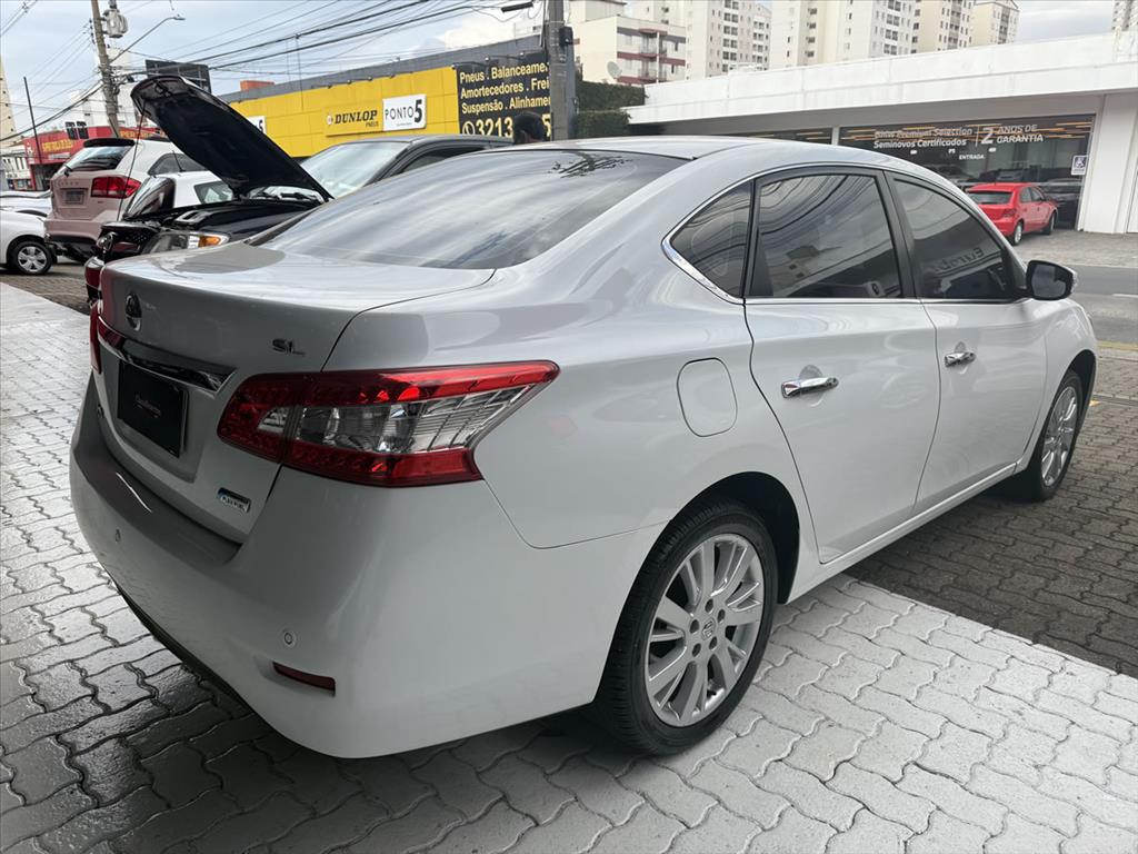 Nissan Sentra - 2.0 SL 16V FLEX 4P AUTOMÁTICO