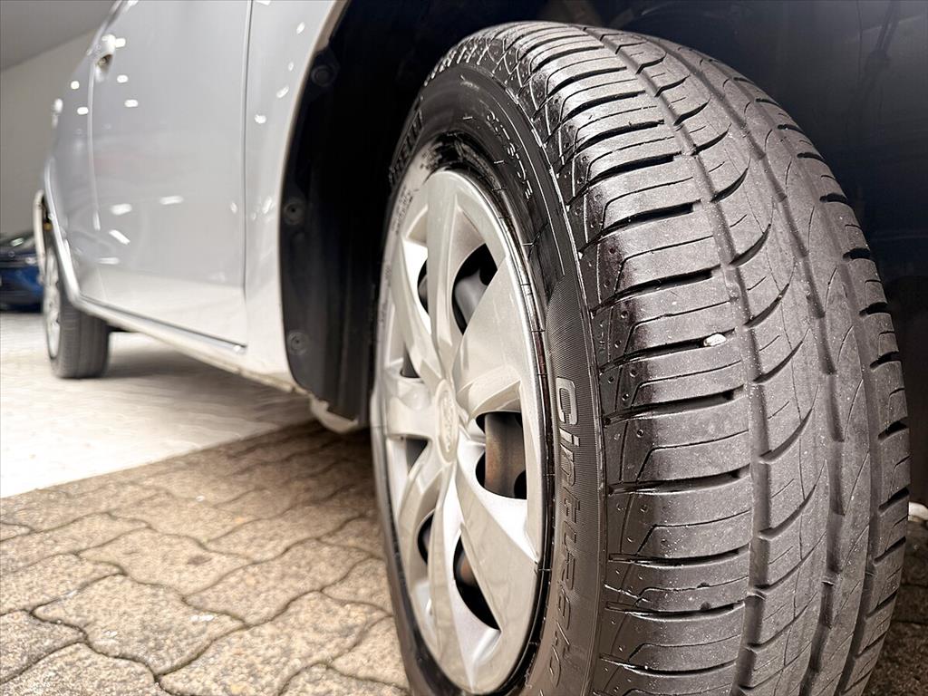 Toyota Etios - 1.5 X SEDAN 16V FLEX 4P MANUAL