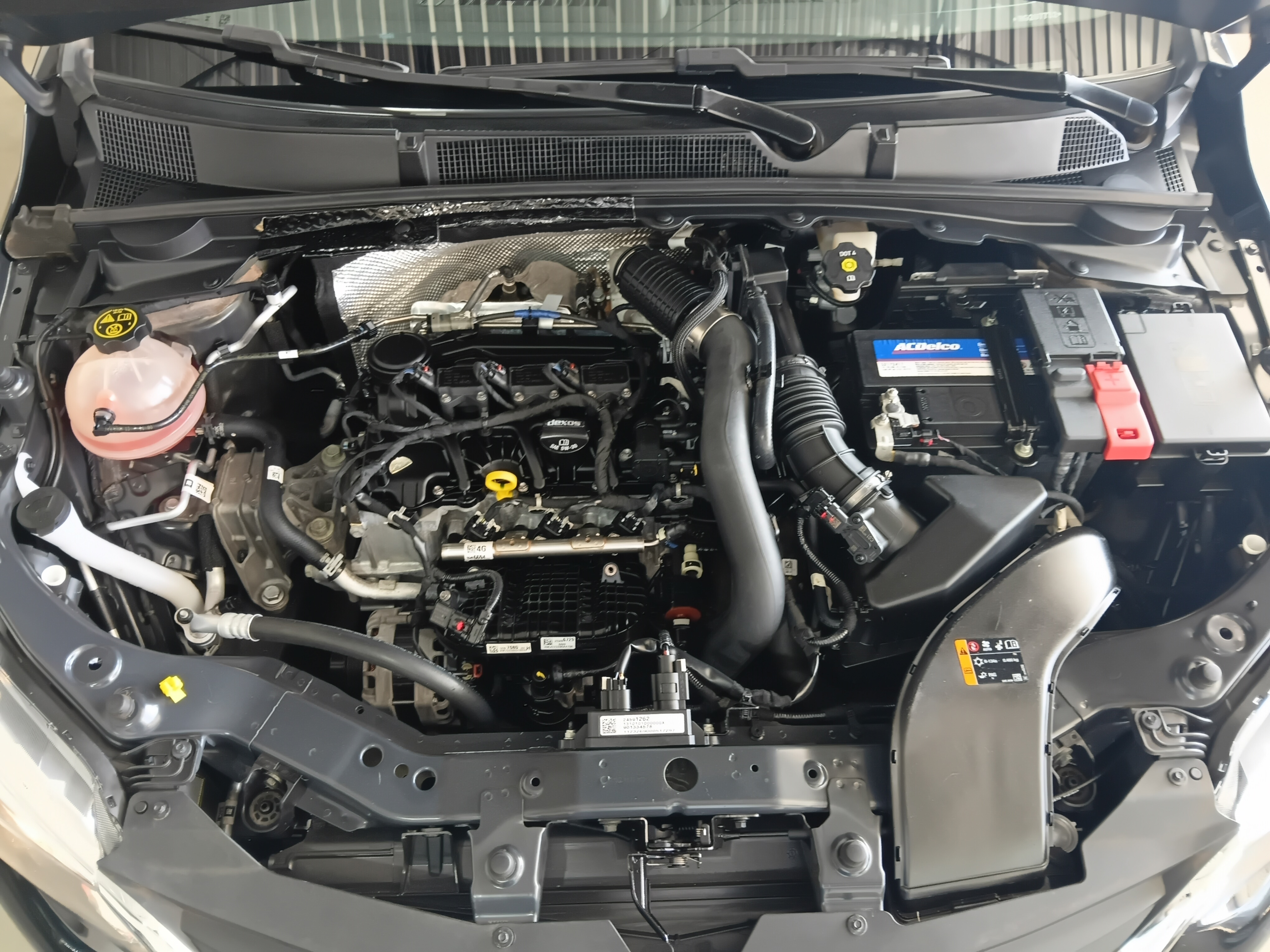 GM - Chevrolet-ONIX-1.0 TURBO FLEX PREMIER AUTOMÁTICO