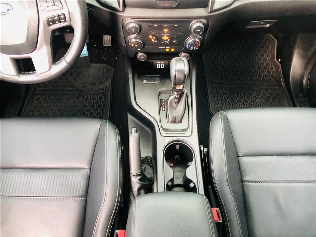 RANGER 2.2 BLACK 4X2 CD 16V DIESEL 4P AUTOMÁTICO11