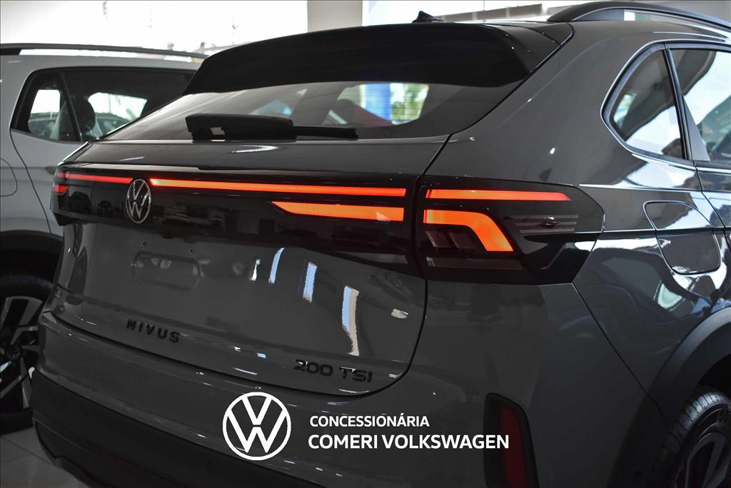 NIVUS 1.0 200 TSI TOTAL FLEX HIGHLINE AUTOMÁTICO11