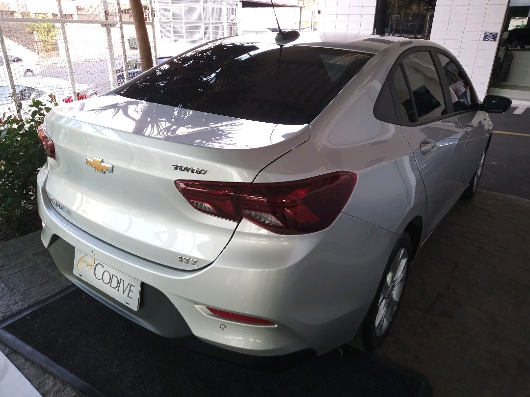 ONIX 1.0 TURBO FLEX LTZ AUTOMÁTICO4