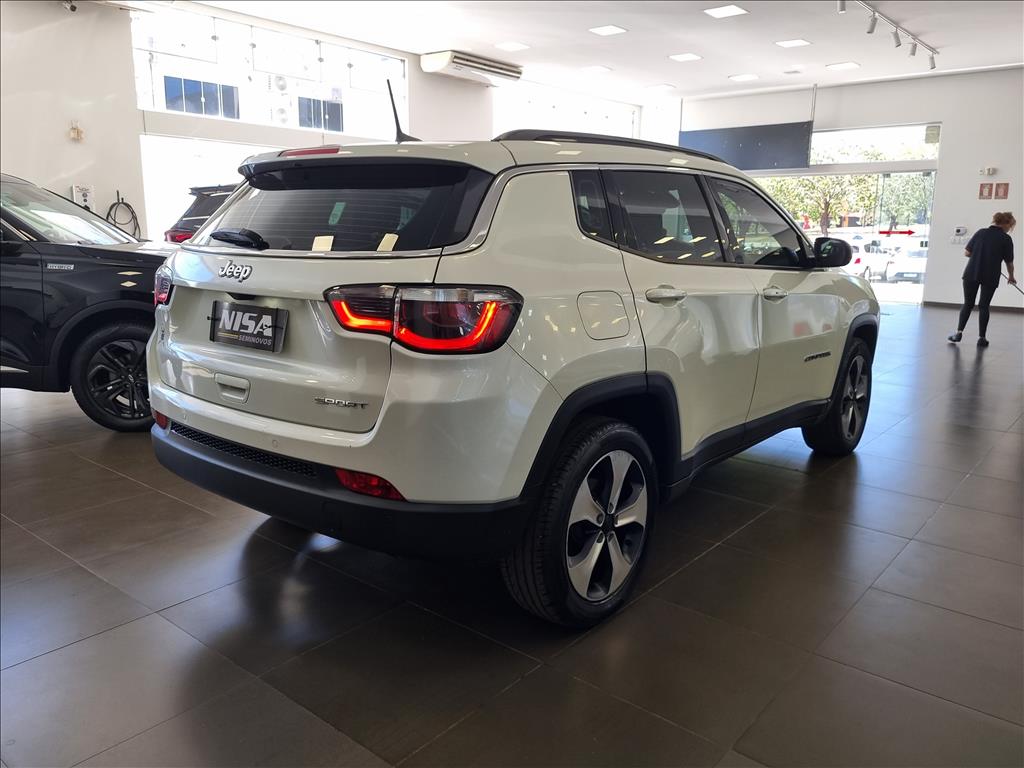 COMPASS 2.0 16V FLEX SPORT AUTOMÁTICO