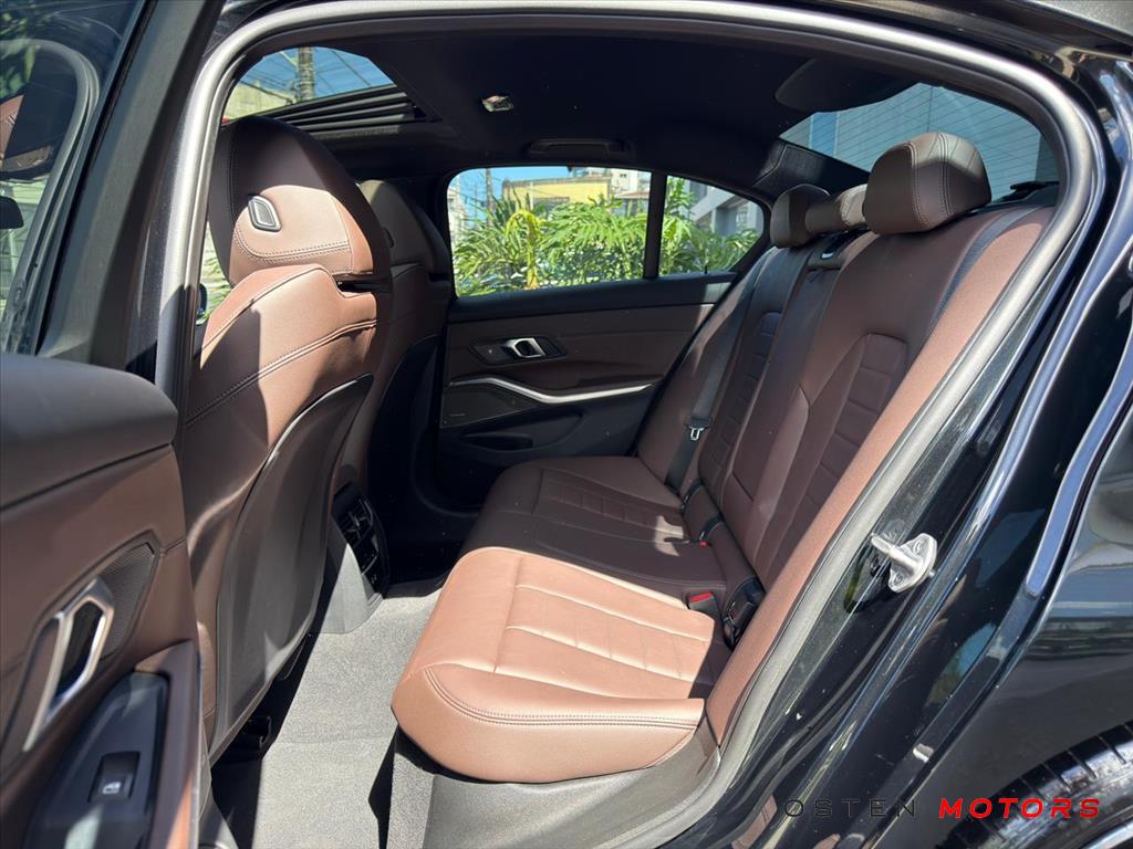 BMW-320i-2.0 16V TURBO FLEX M SPORT AUTOMÁTICO