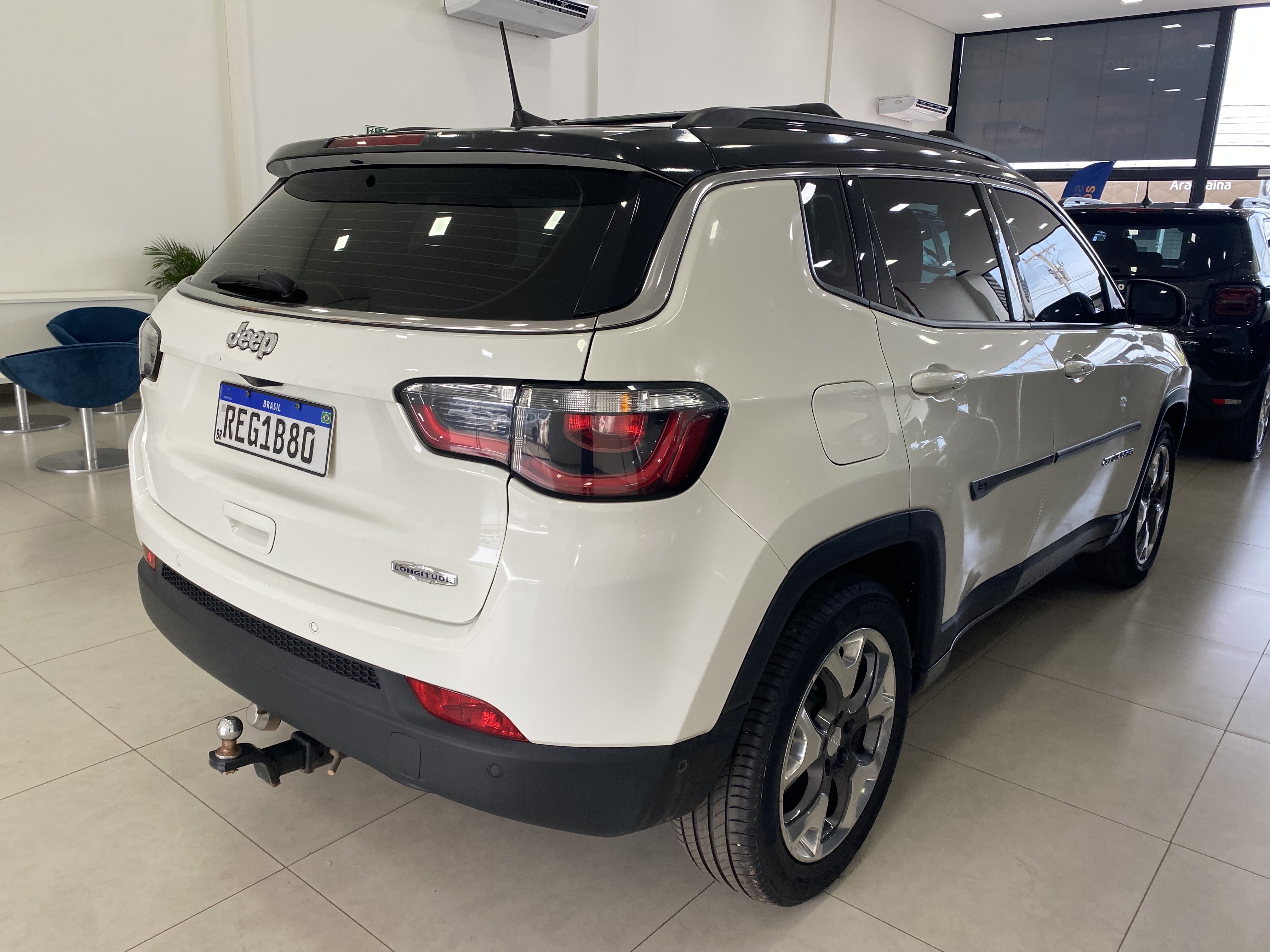 COMPASS 2.0 16V FLEX LONGITUDE AUTOMÁTICO4