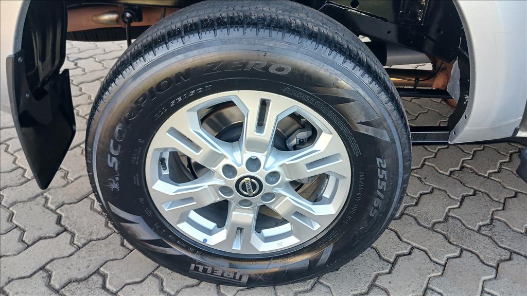 FRONTIER 2.3 16V TURBO DIESEL SE CD 4X4 AUTOMÁTICO17