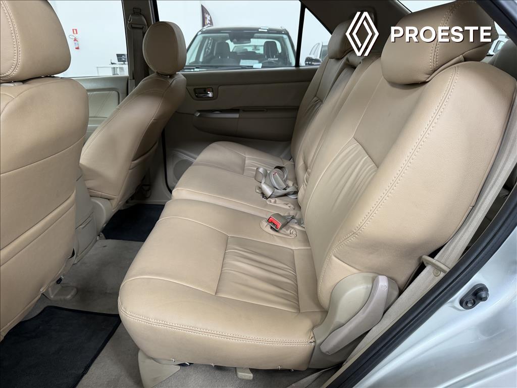 HILUX SW4 2.7 SR 4X2 16V GASOLINA 4P AUTOMÁTICO7