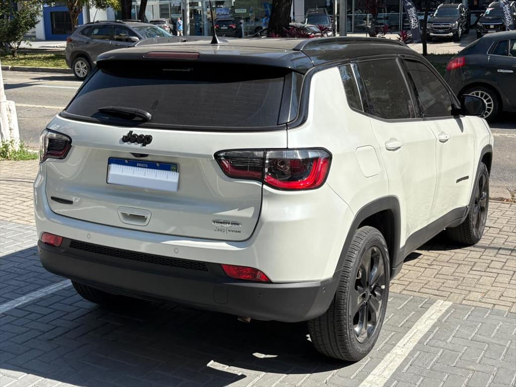 COMPASS 2.0 16V DIESEL LONGITUDE 4X4 AUTOMÁTICO5