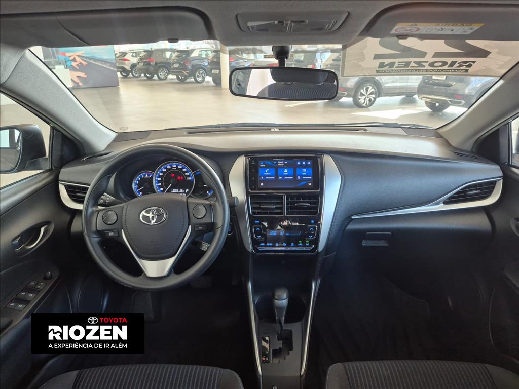 YARIS 1.5 16V FLEX SEDAN XL PLUS CONNECT MULTIDRIVE6