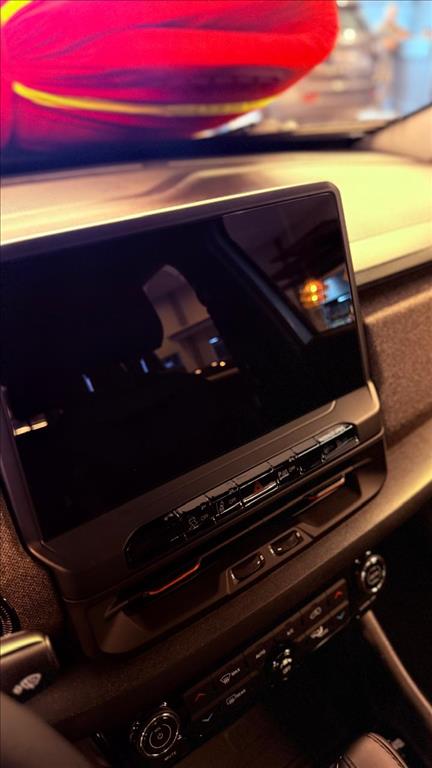 RENEGADE 1.3 T270 TURBO MHEV SAHARA AT614