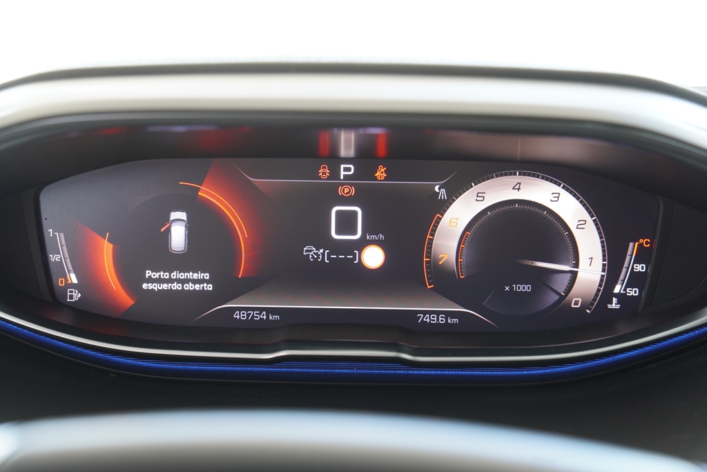 3008 1.6 16V THP GASOLINA GT PACK AUTOMÁTICO11