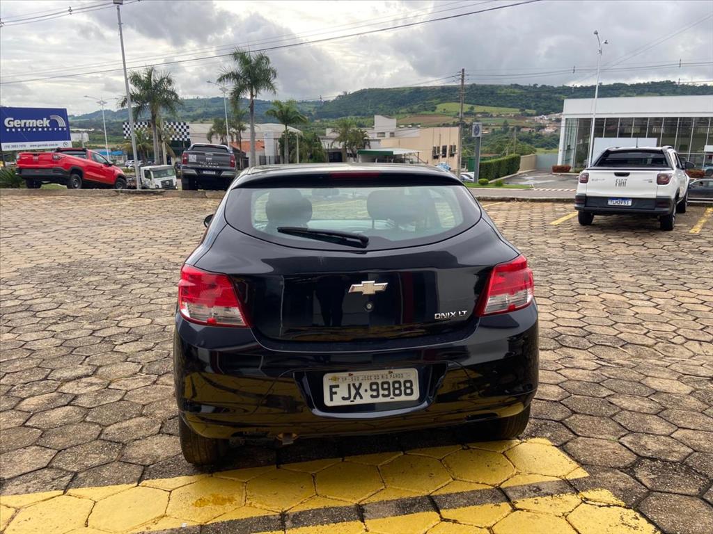 ONIX 1.0 MPFI LT 8V FLEX 4P MANUAL3