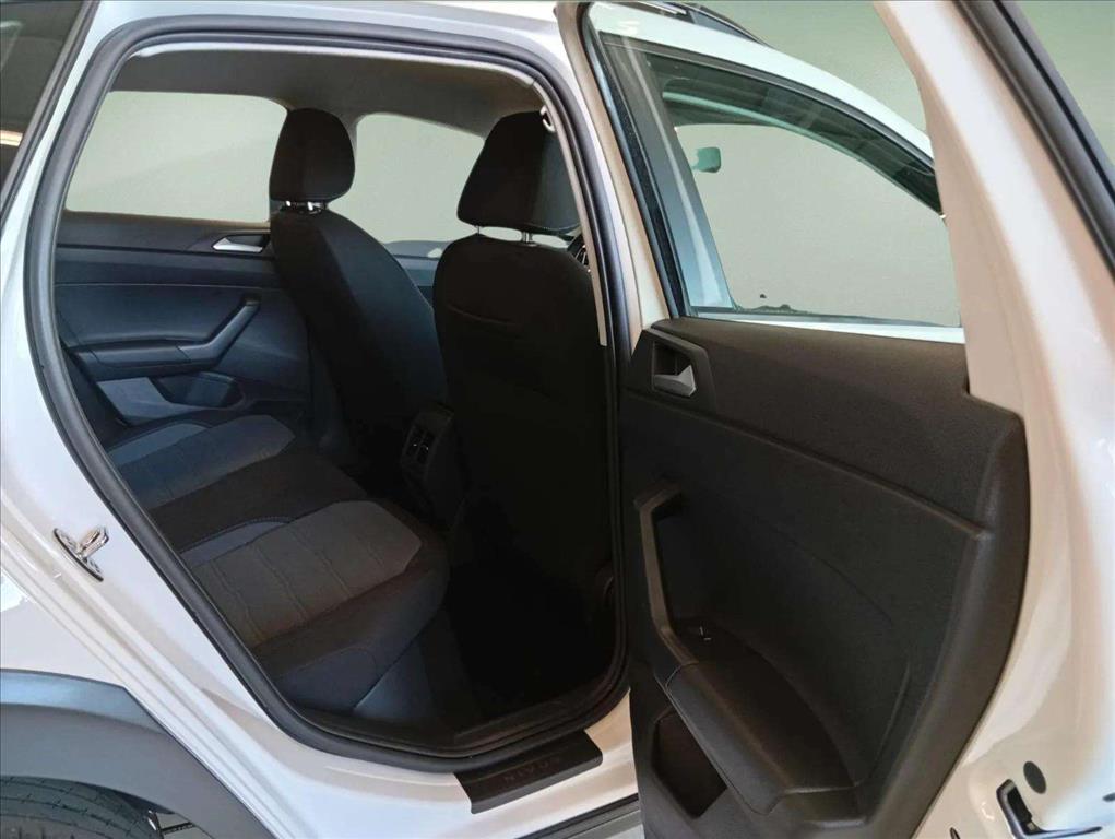 NIVUS 1.0 200 TSI TOTAL FLEX COMFORTLINE AUTOMÁTICO8