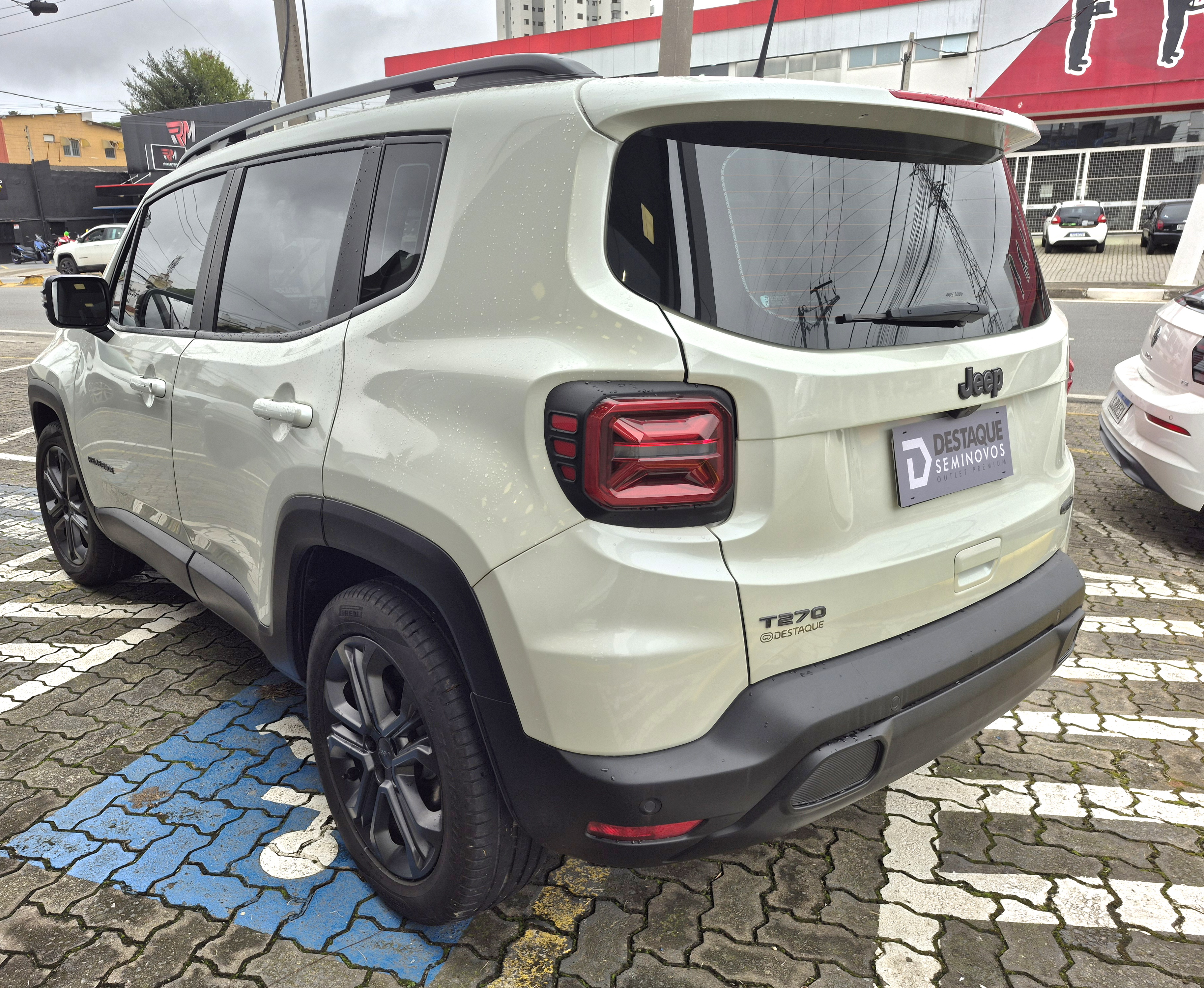 Foto ilustrativa do carro