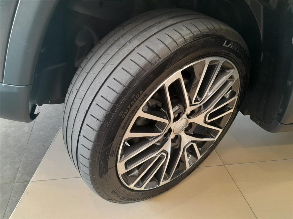 COMPASS 2.0 TD350 TURBO DIESEL LIMITED AT98