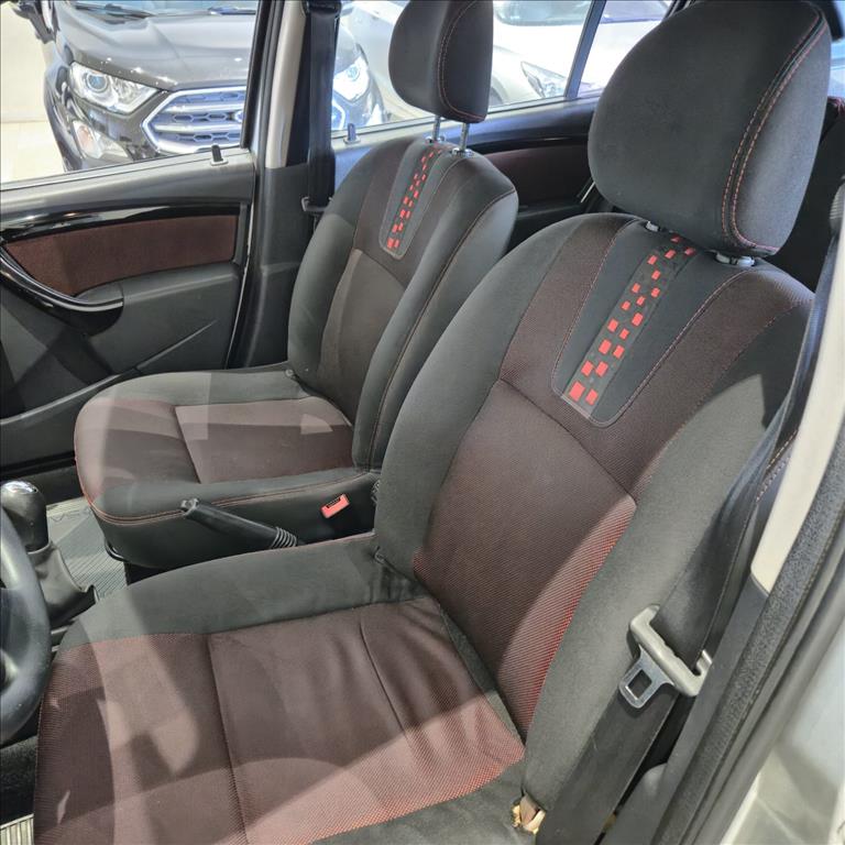 SANDERO 1.6 STEPWAY 16V FLEX 4P MANUAL10