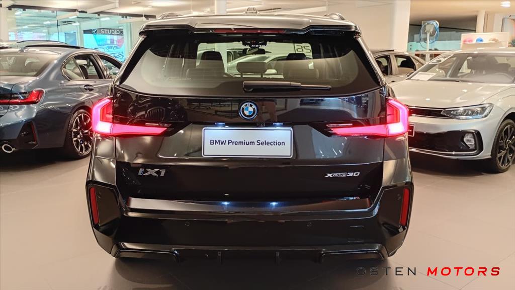 BMW-iX1-ELÉTRICO XDRIVE30 M SPORT