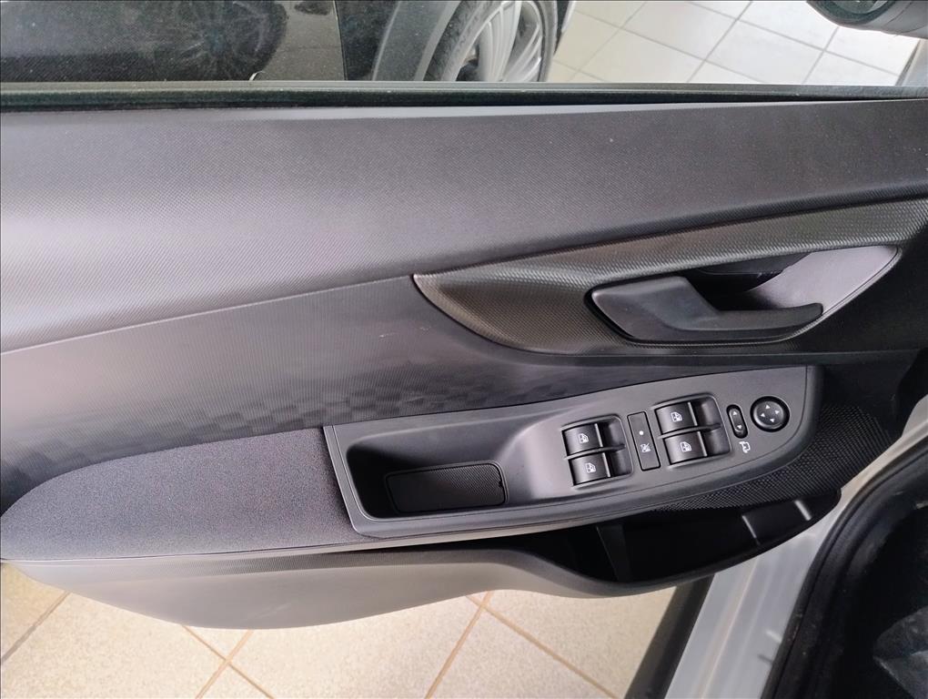 FASTBACK 1.0 TURBO 200 FLEX CVT