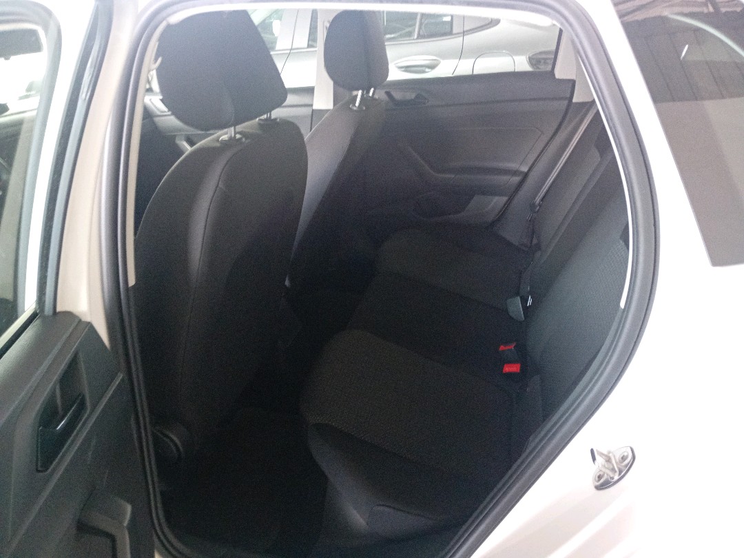 Volkswagen Polo 1.6 MSI Total Flex Manual - foto 11