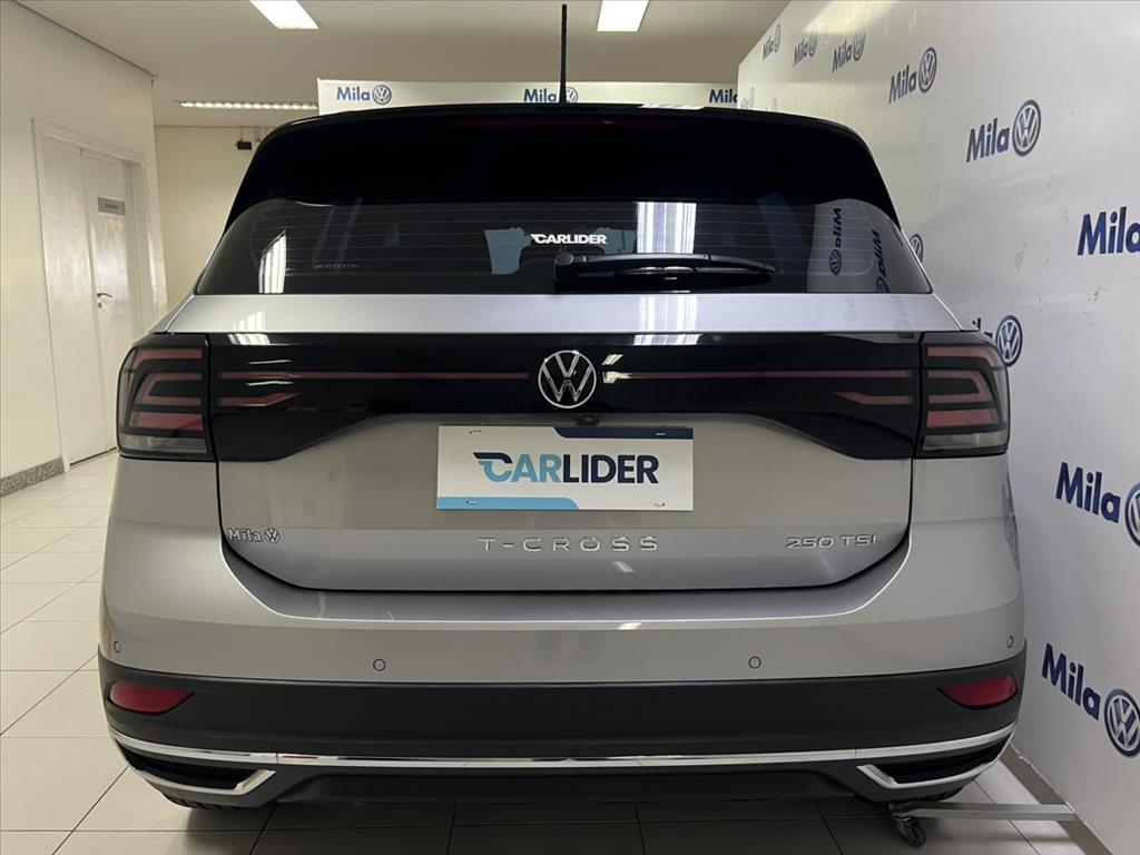 T-CROSS 1.4 250 TSI TOTAL FLEX HIGHLINE AUTOMÁTICO3