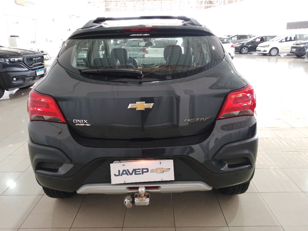 Chevrolet Onix 1.4 Mpfi Activ 8V Flex 4P Automático - foto 2