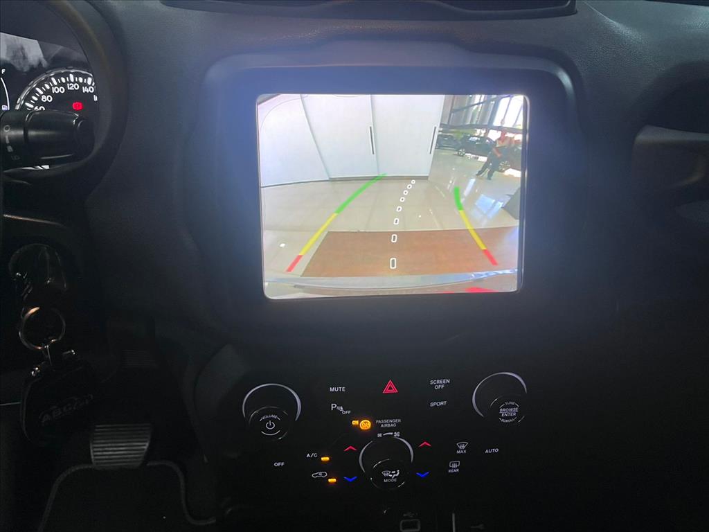Jeep-RENEGADE-1.8 16V FLEX LONGITUDE 4P AUTOMÁTICO