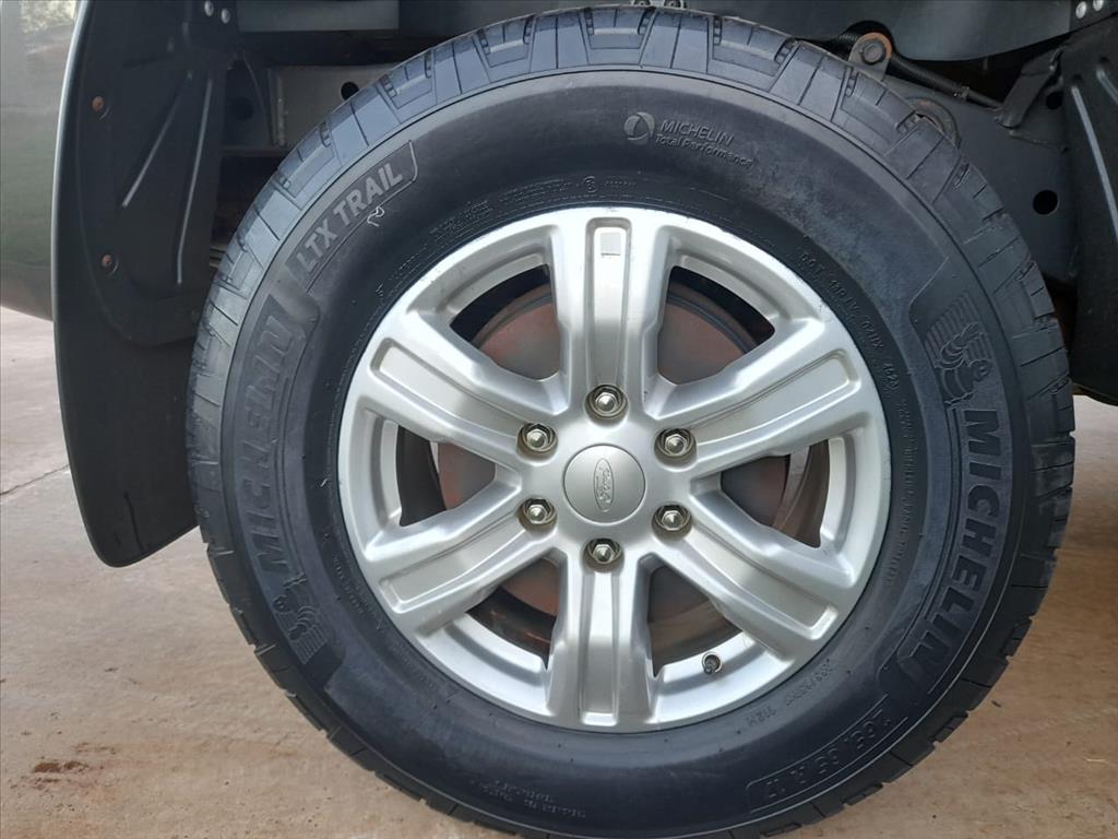 RANGER 3.2 XLT 4X4 CD 20V DIESEL 4P AUTOMÁTICO11