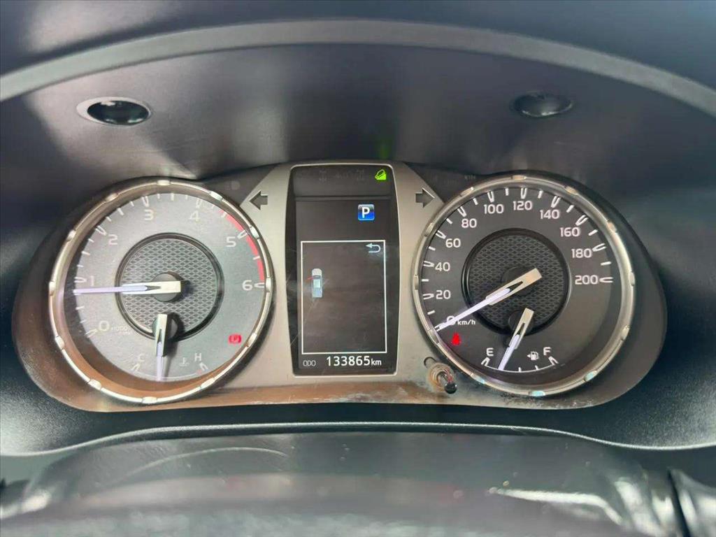 HILUX 2.8 D-4D TURBO DIESEL CD SRX 4X4 AUTOMÁTICO8