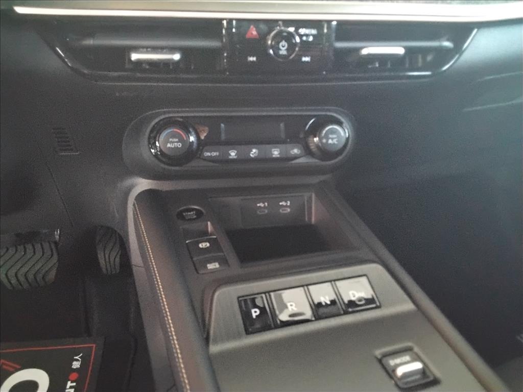 KICKS 1.0  TURBO FLEX PLATINUM DCT16