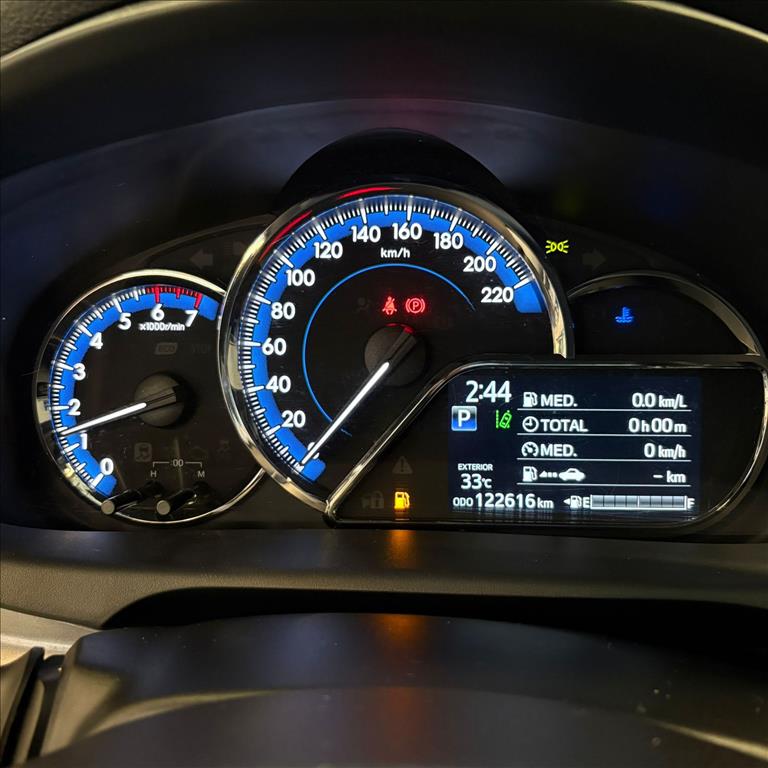 YARIS 1.5 16V FLEX SEDAN XS CONNECT MULTIDRIVE6