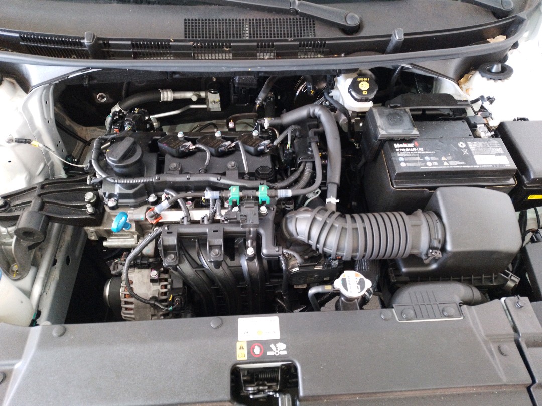 Hyundai-HB20S-1.0 12V FLEX COMFORT PLUS MANUAL