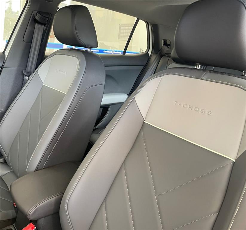 T-CROSS 1.0 200 TSI TOTAL FLEX COMFORTLINE AUTOMÁTICO7
