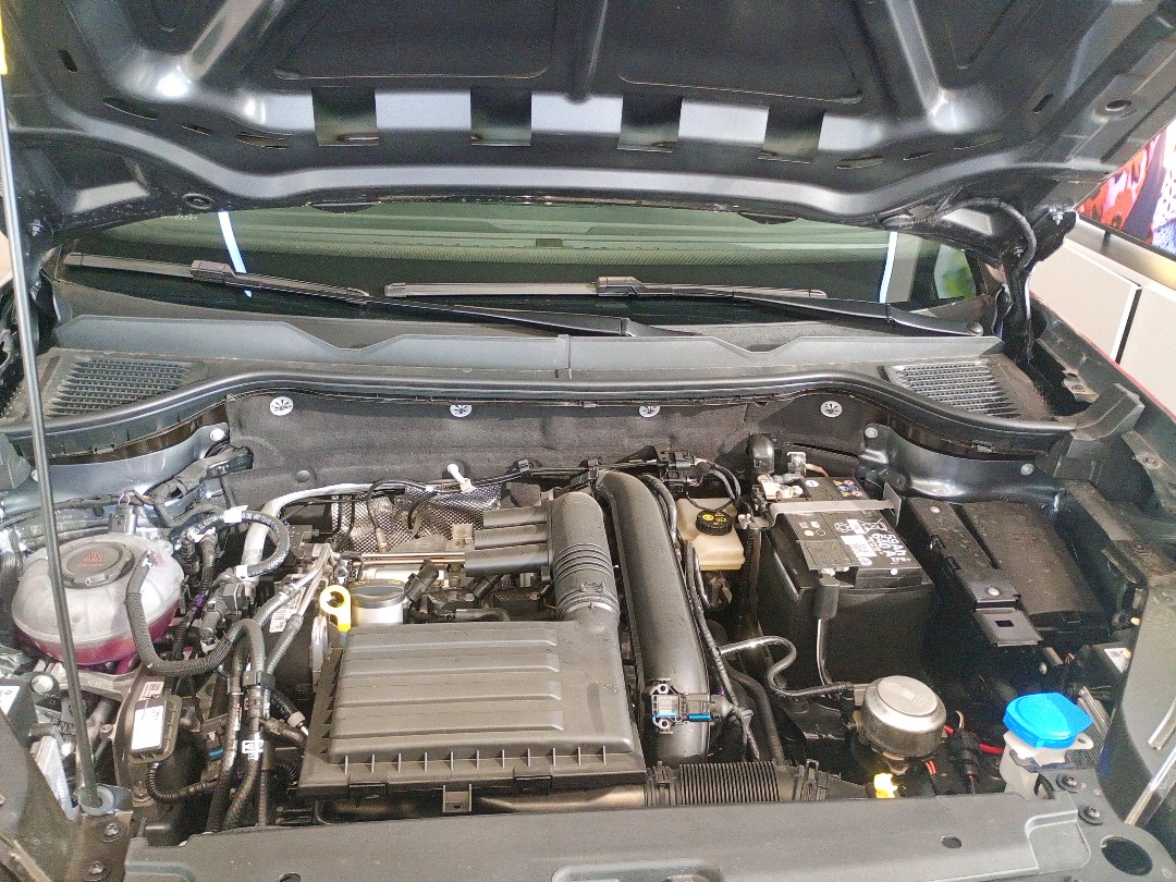 TAOS 1.4 250 TSI TOTAL FLEX HIGHLINE AUTOMÁTICO15