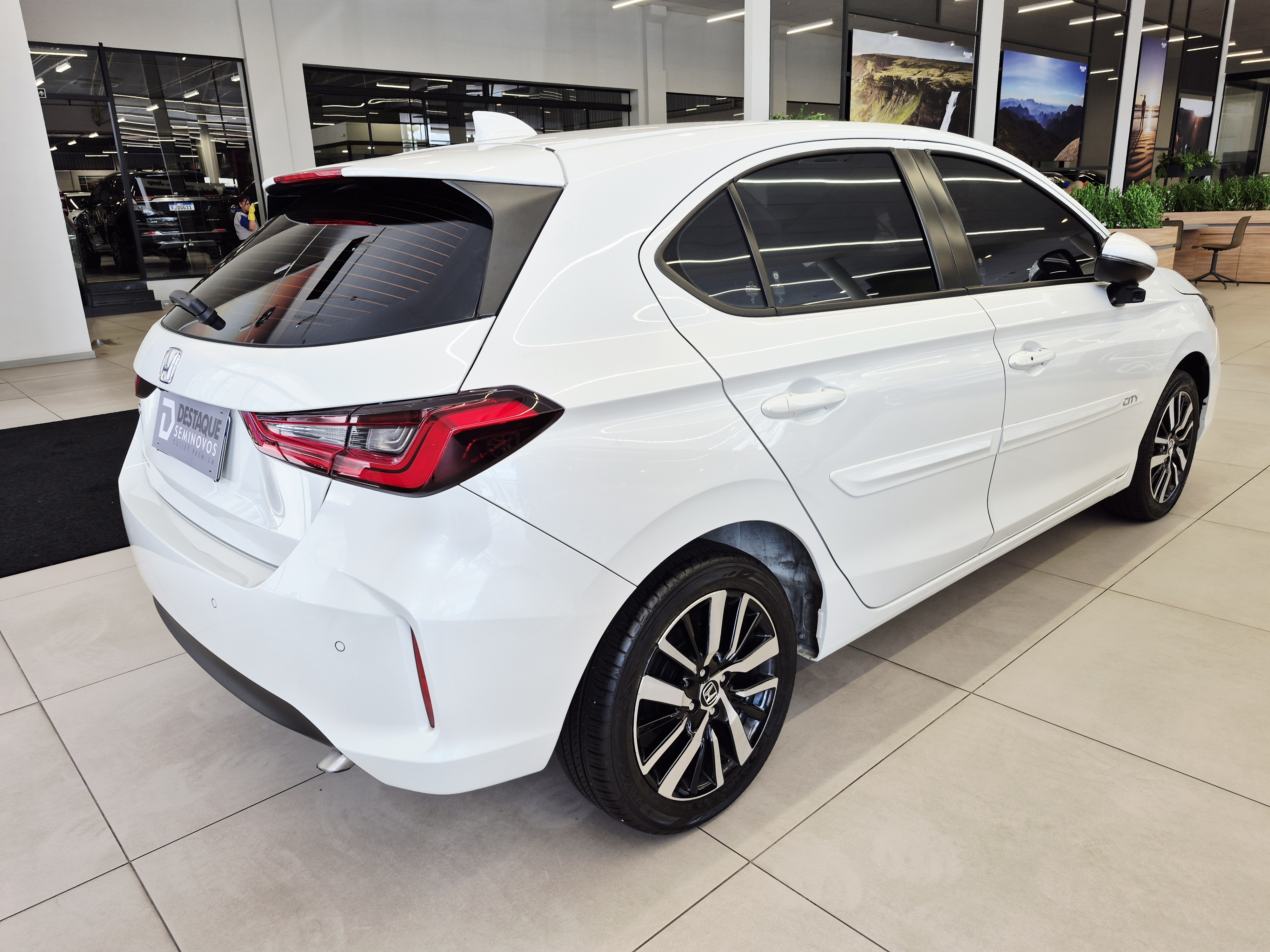 Foto ilustrativa do carro